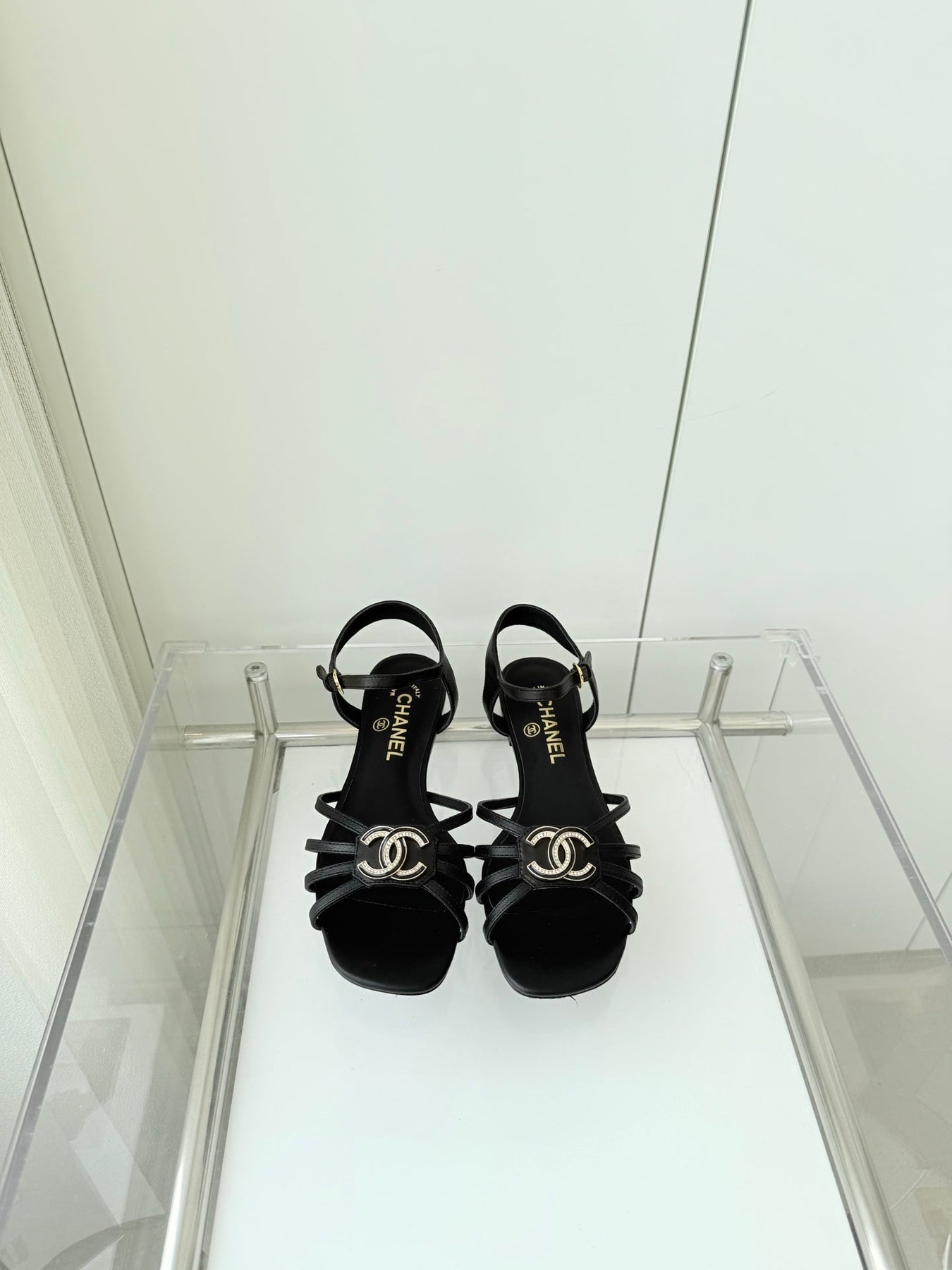FLAT SANDALS 1 CM IN BLACK LAMBSKIN