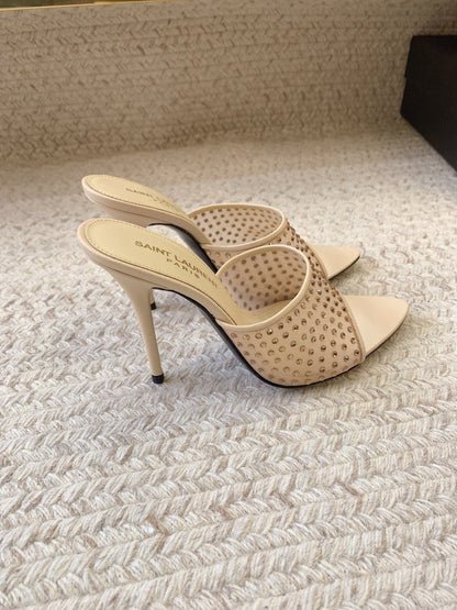 LA 16 HEELED MULES ATTACHED RHINESTONES IN CREAM MESH