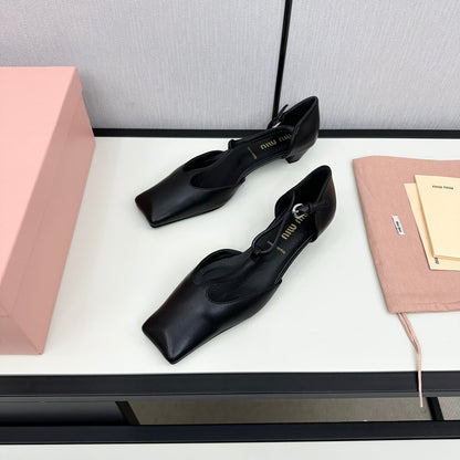 BALLET SANDAL BLACK LAMBSKIN WITH T-STRAP