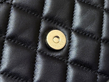QUILTED TOP HANDLE BAG 16 IN BLACK LAMBSKIN GOLD HARDWARE