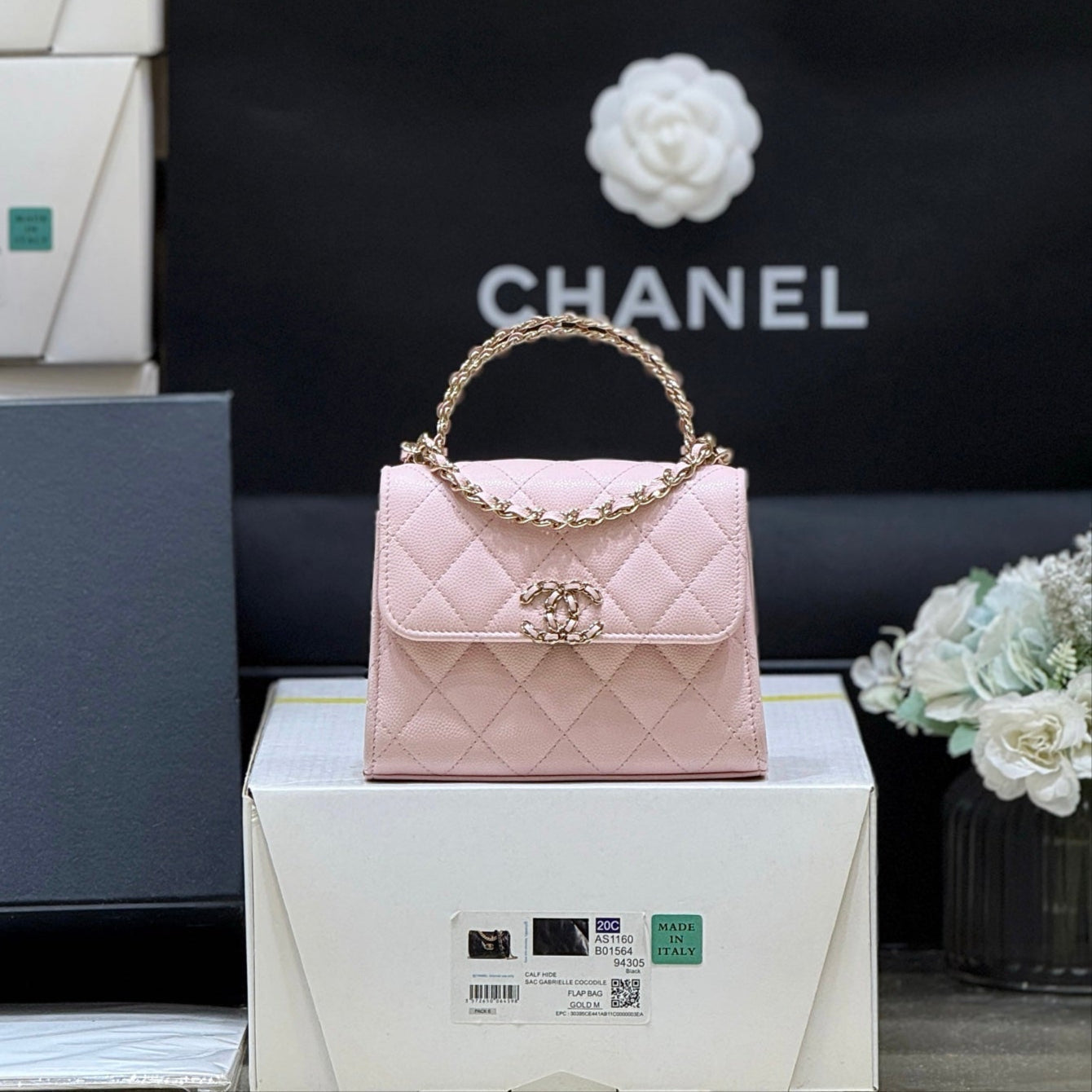 QUILTED FLAP BAG WITH HANDLE 18 IN BABY PINK LAMBSKIN GOLD HARDWARE