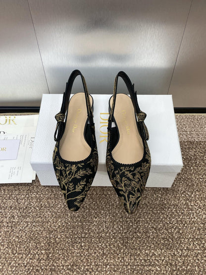 J'ADIOR SLINGBACK PUMP BLACK AND GOLD-TONE MILLEFIORI JACQUARD