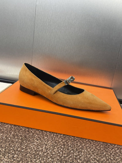 KIARA FLAT PUMP IN BRONZE BROWN SUEDE