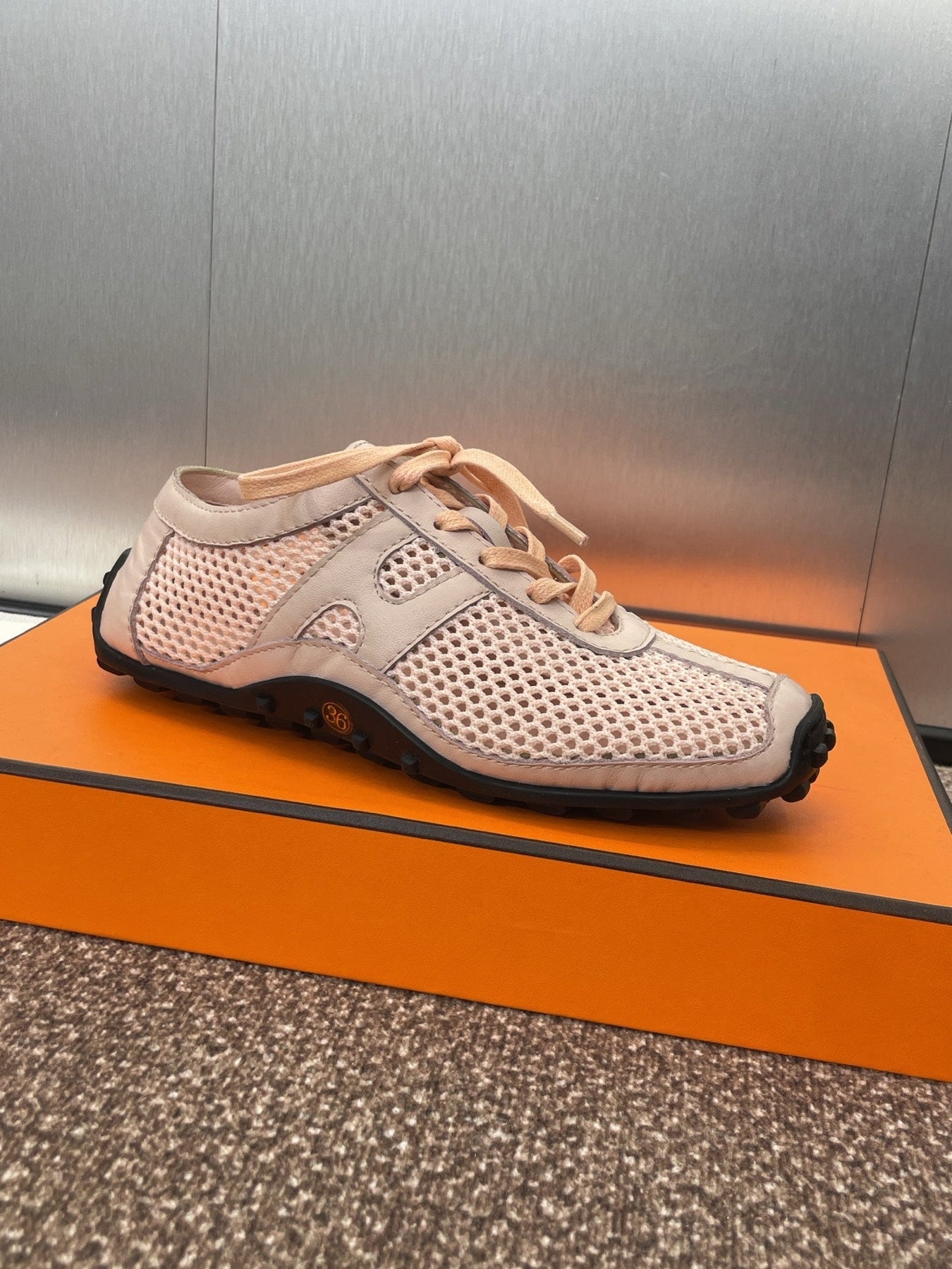 KIGA SNEAKER IN LIGHT PINK CROCHET KNIT AND CALFSKIN