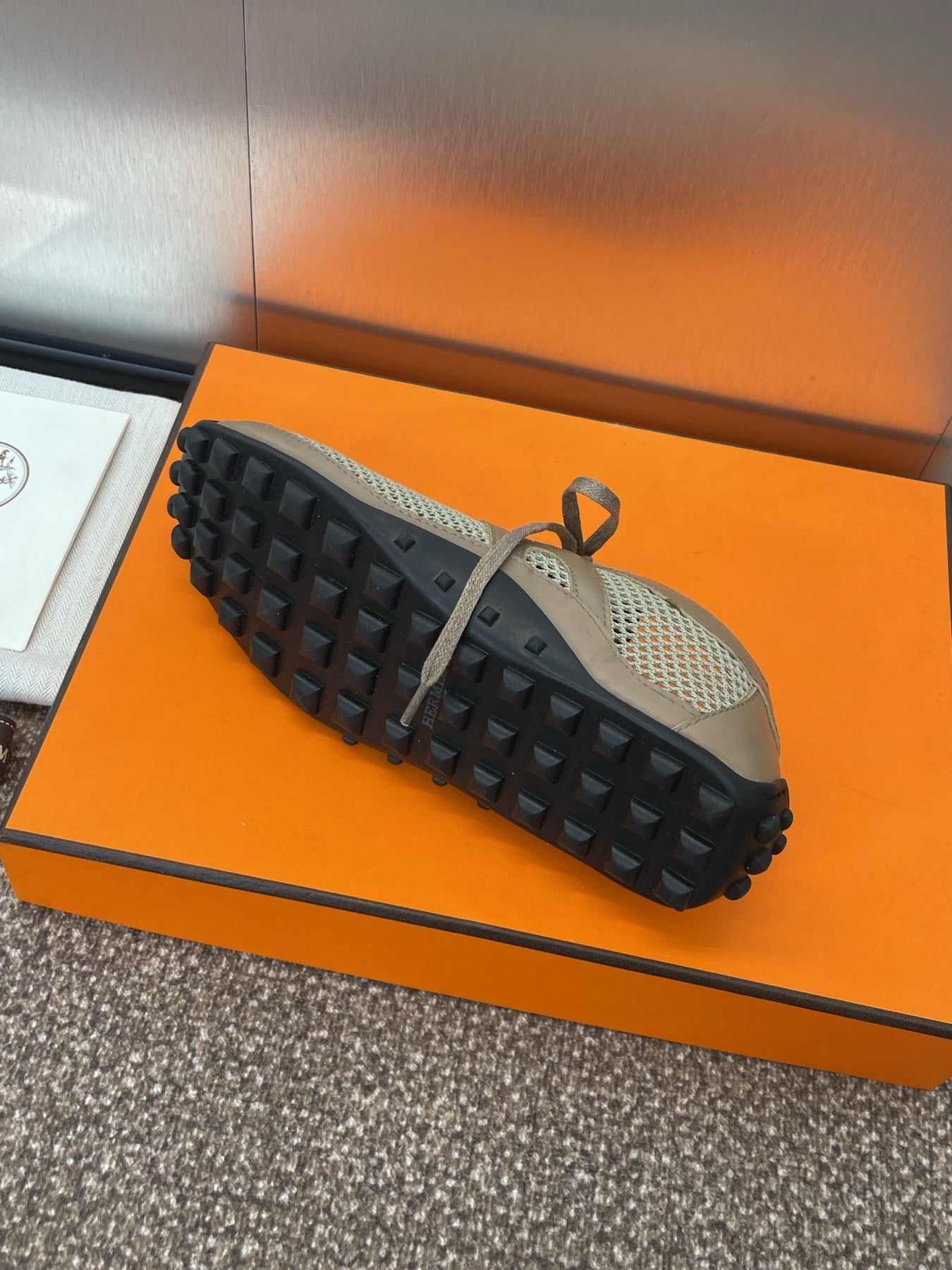 KIGA SNEAKER IN MOCHA BROWN CROCHET KNIT AND CALFSKIN