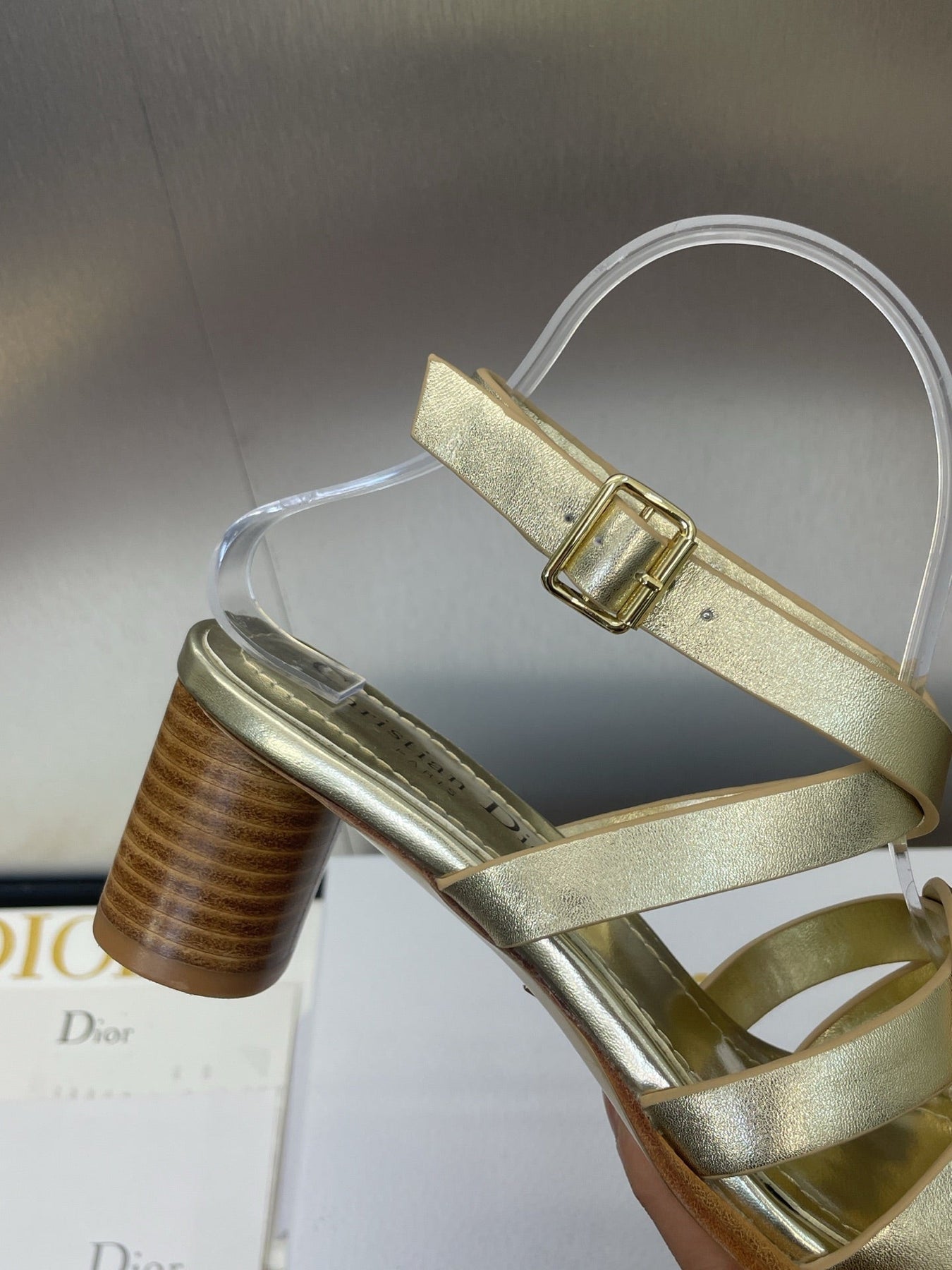 D-CLUB HIGH HEEL SLIDE 25S 55MM IN GOLD GLOSSY CALFSKIN