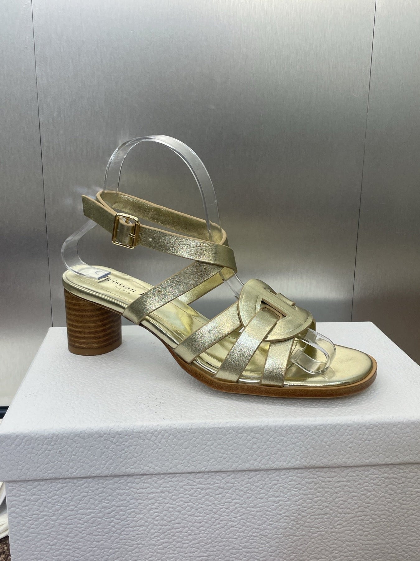 D-CLUB HIGH HEEL SLIDE 25S 55MM IN GOLD GLOSSY CALFSKIN