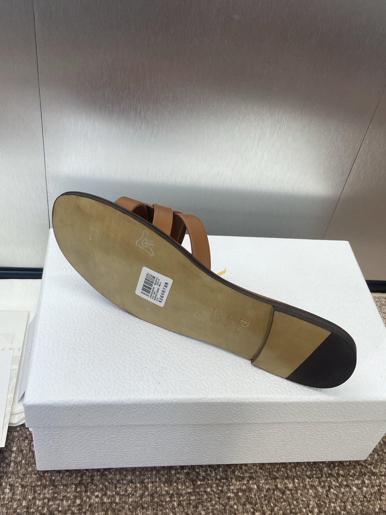 D-CLUB SLIDE SANDAL 25S IN BROWN CALFSKIN