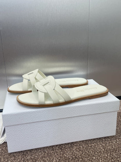 D-CLUB SLIDE SANDAL 25S IN WHITE CALFSKIN