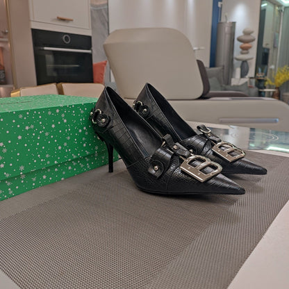 HIGH PUMPS WITH B SILVER BUCKLE IN BLACK CROCODILE PATTERN CALFSKIN