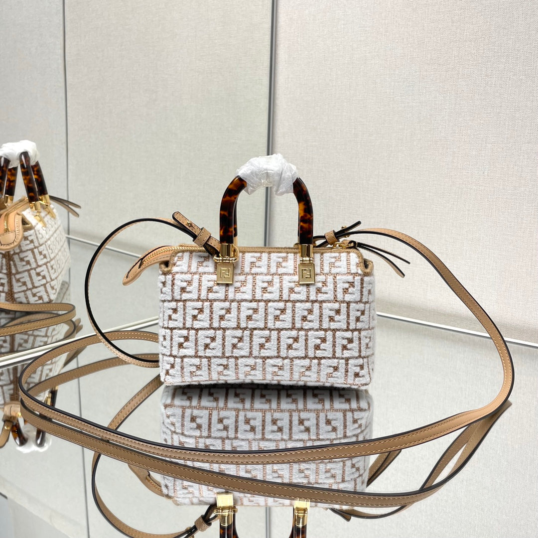 BY THE WAY MINI 18 IN WHITE WOOL AND CAMEL BROWN RAFFIA CALFSKIN TRIM