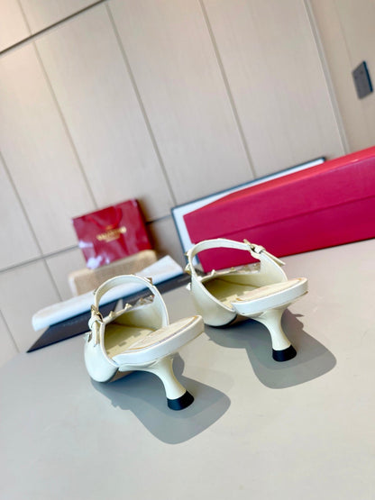 ROCKSTUD CAGED MULES 5 CM IN WHITE CALFSKIN