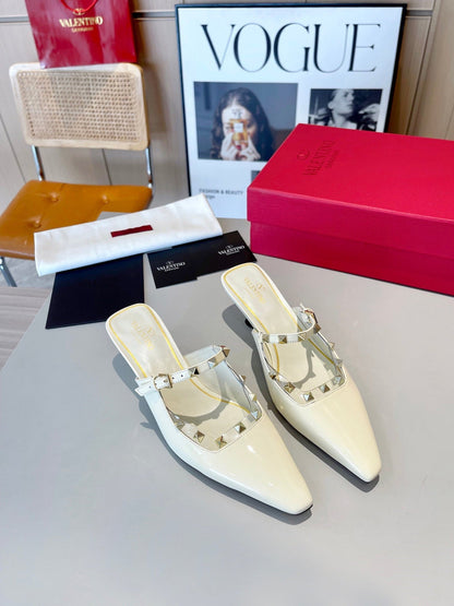 ROCKSTUD CAGED MULES 5 CM IN WHITE CALFSKIN