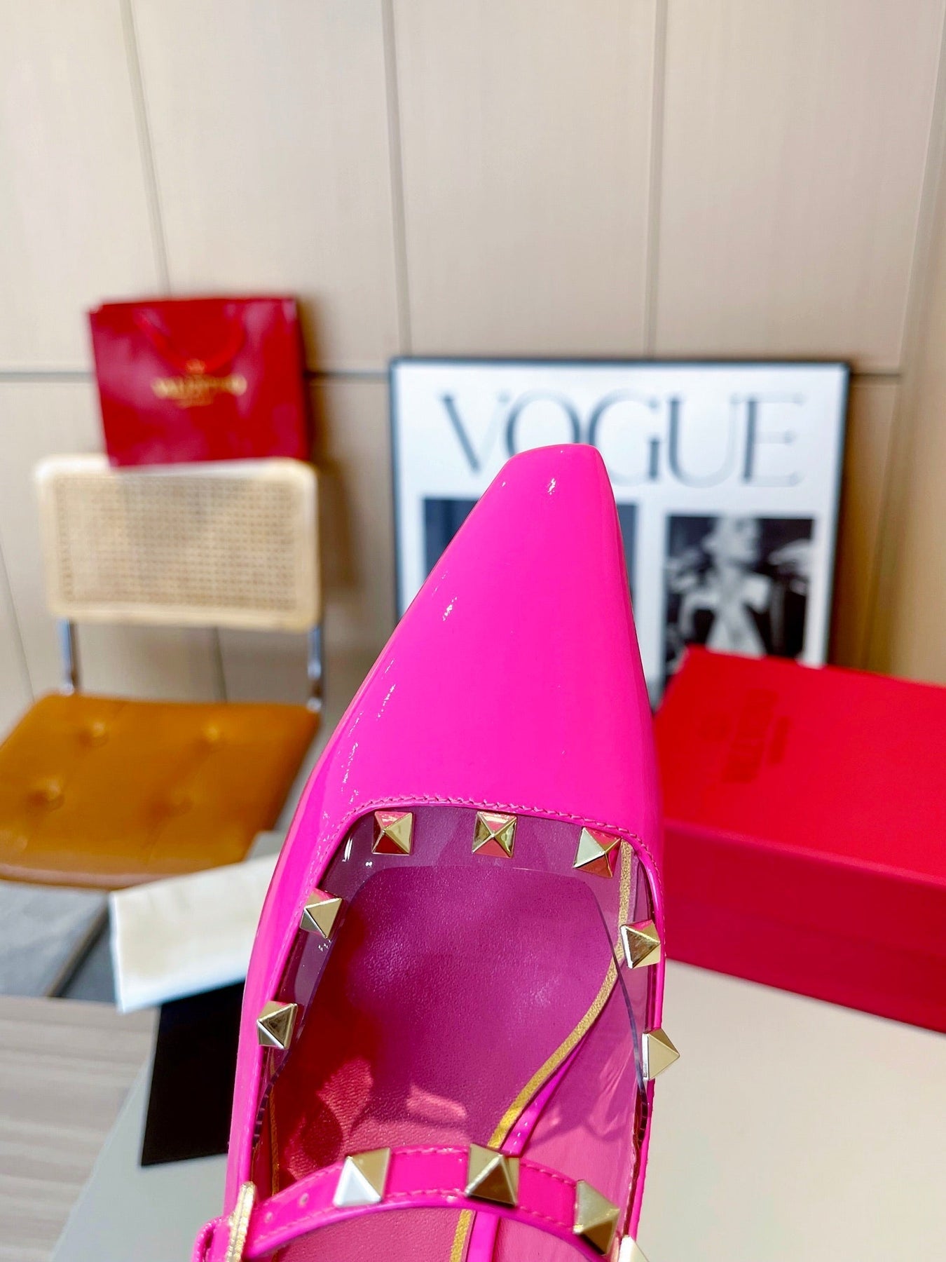 ROCKSTUD CAGED MULES 5 CM IN DEEP PINK CALFSKIN