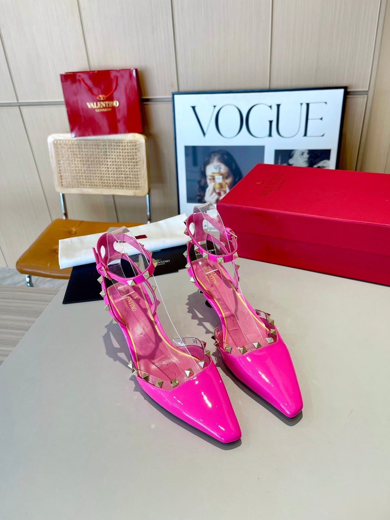 ROCKSTUD CAGED SLINGBACKS 5 CM IN DEEP PINK CALFSKIN