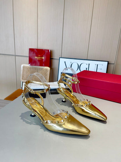 ROCKSTUD CAGED SLINGBACKS 5 CM IN GOLD CALFSKIN