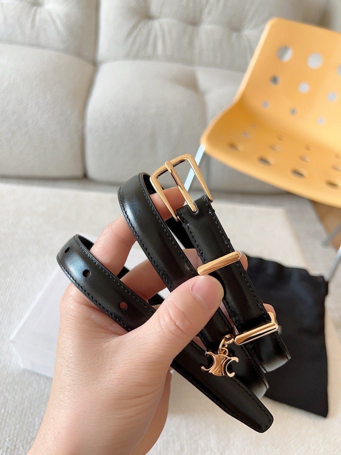 CL BELT 18MM IN BLACK TAURILLON GLOSSY CALFSKIN GOLD BUCKLE