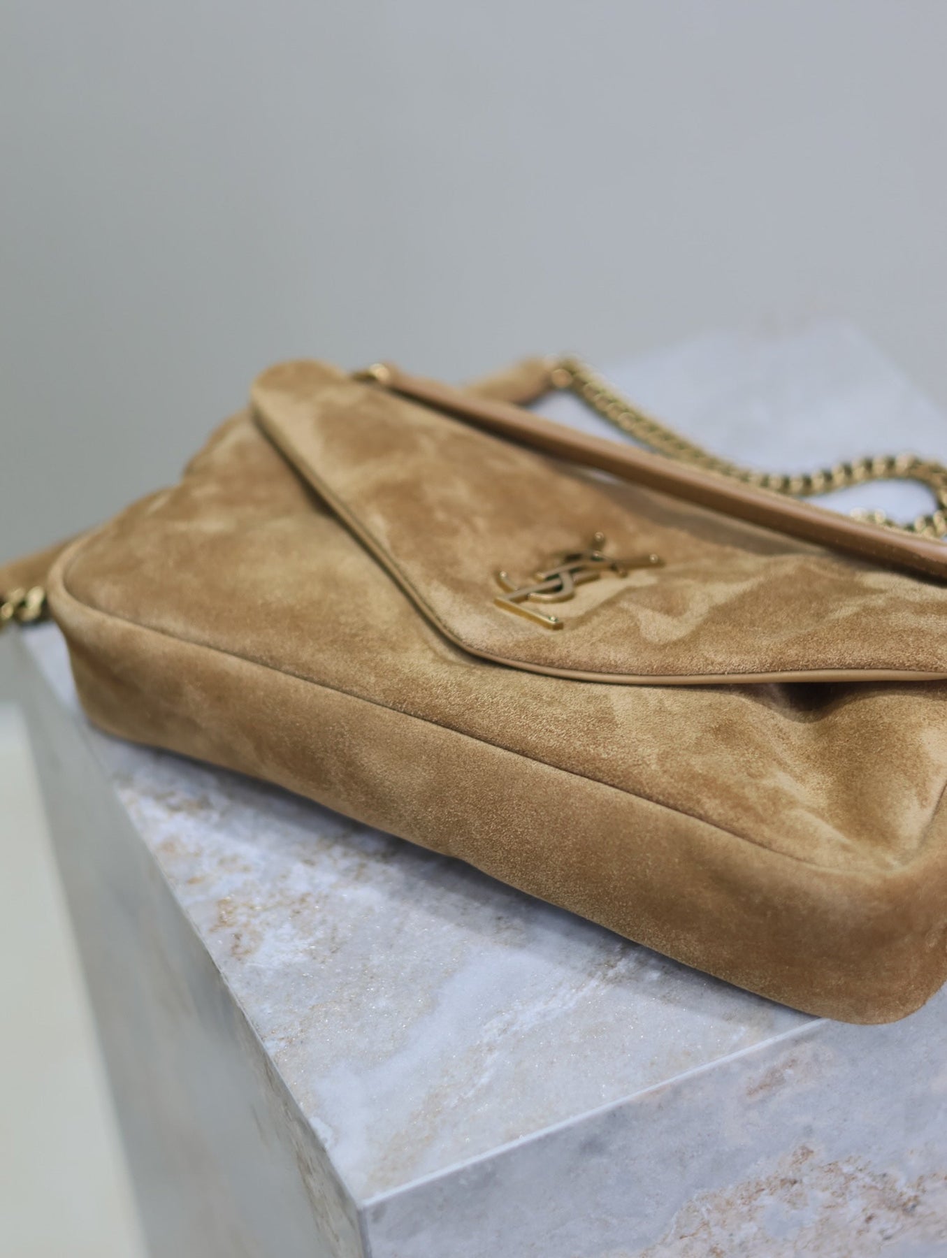 CALYPSO BAG 26 IN CIDER BROWN SUEDE GOLD HARDWARE