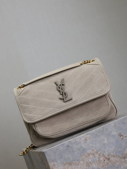 NIKI MEDIUM 28 IN GRAY MATTE SUEDE GRAY LOGO