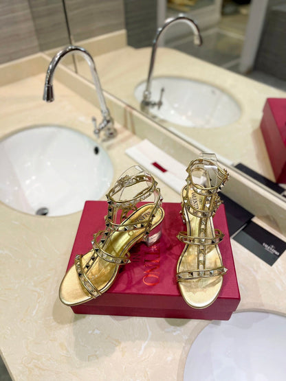 ROCKSTUD SANDAL WITH STRAP IN GOLD CALFSKIN 60 MM