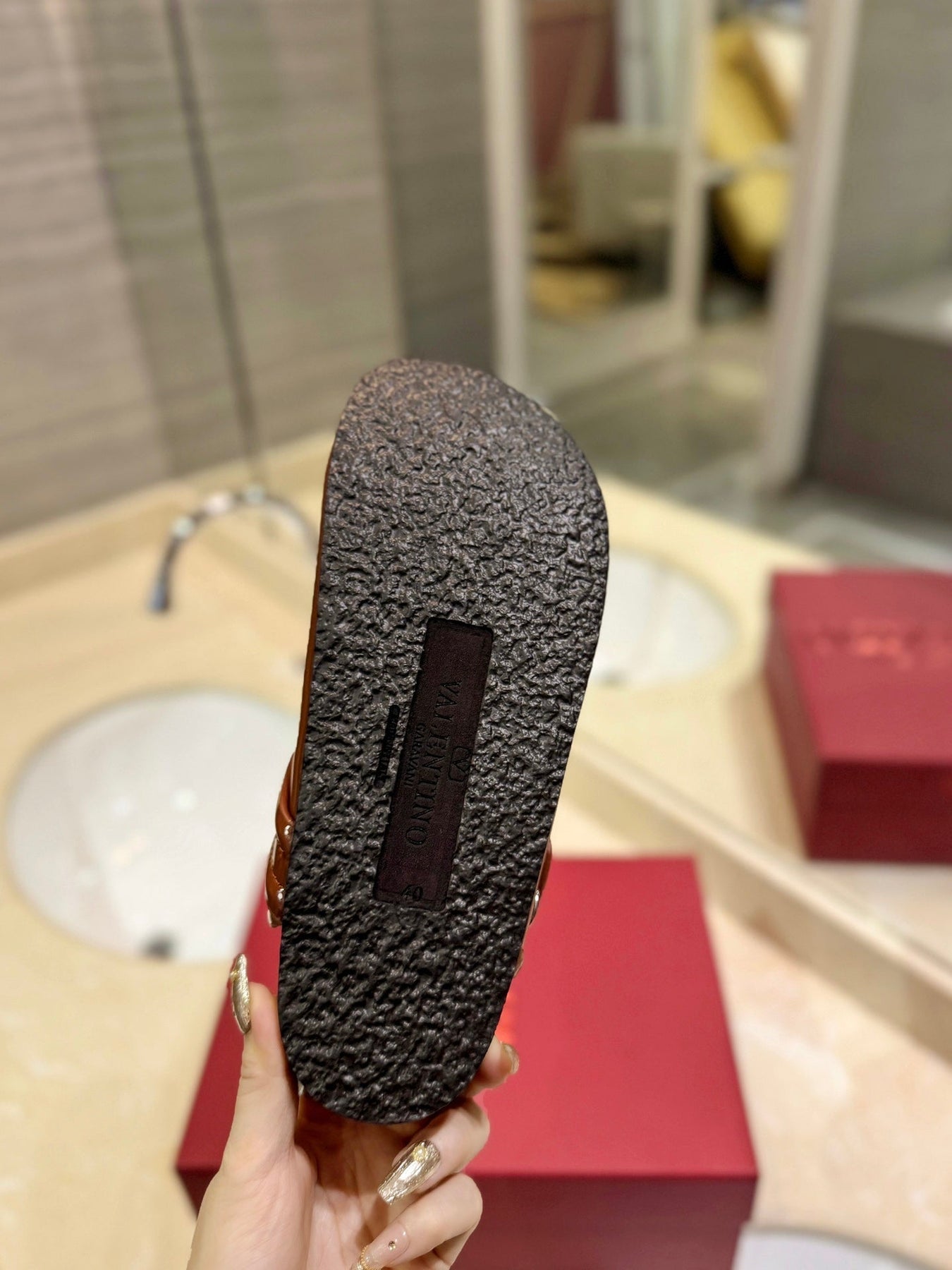 FUSSFRIEND BRONZE BROWN PATENT CALFSKIN LEATHER SABOT