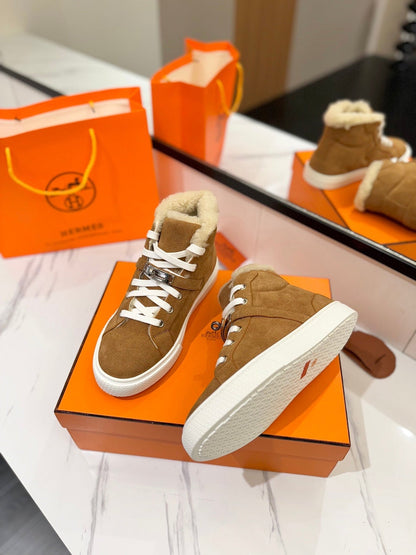 CHEALSEA BOOTS IN BRONZE BROWN SUEDE AND FLEECE LINING