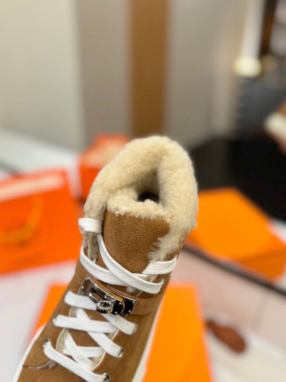 CHEALSEA BOOTS IN BRONZE BROWN SUEDE AND FLEECE LINING