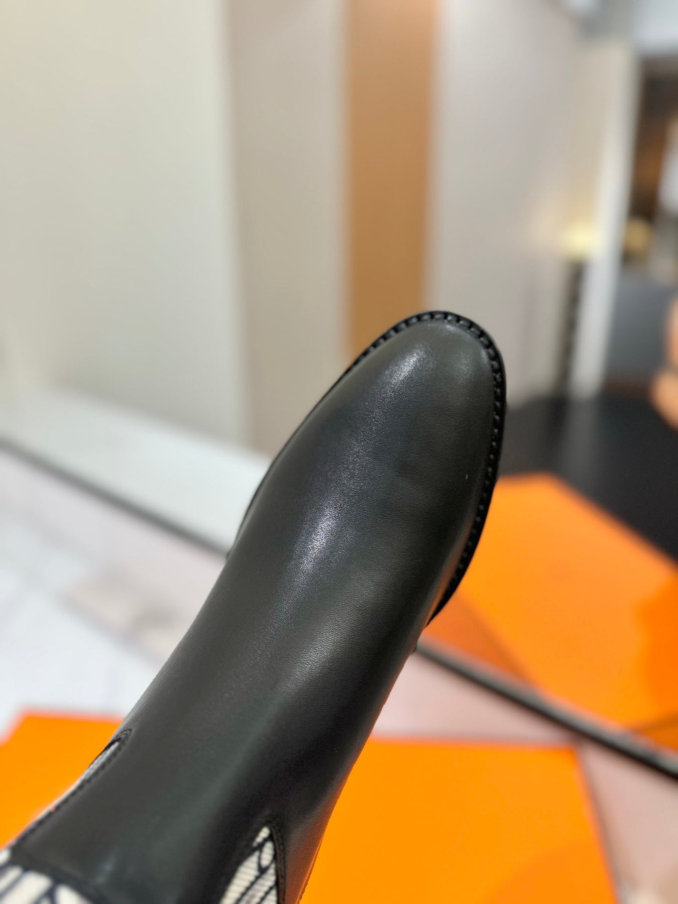 JUMPING BOOT 2 CM IN BLACK CALFSKIN AND BLACK MIX WHITE FABRIC