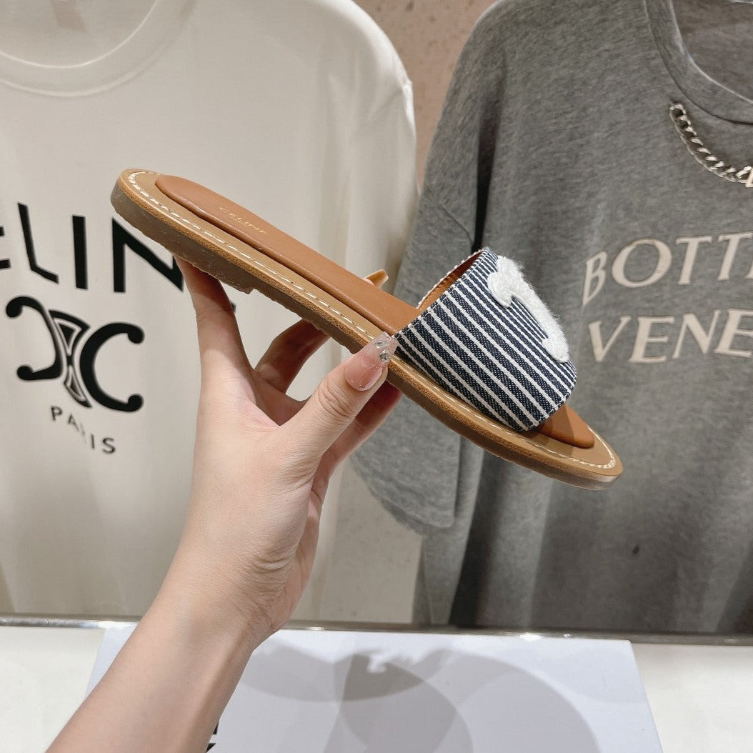 LYMPIA MULE IN TRIOMPHE JACQUARD WOOLLEN FABRIC White Black Caro