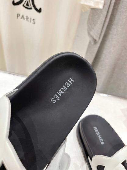 EXTRA SANDAL BLACK MIX WHITE CALFSKIN