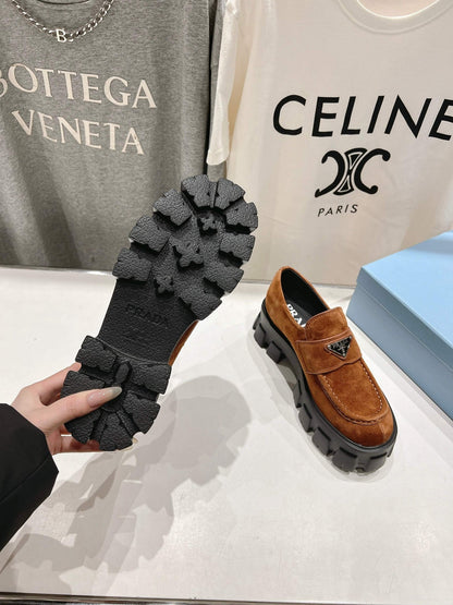 MONOLITH LOAFERS IN RED BROWN SUEDE