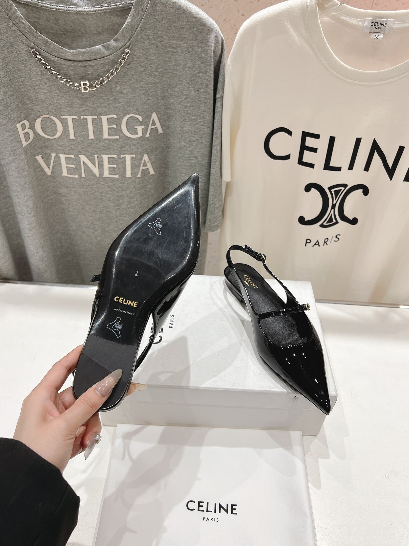 JUDY FLAT SLINGBACK IN BLACK PATENT CALFSKIN