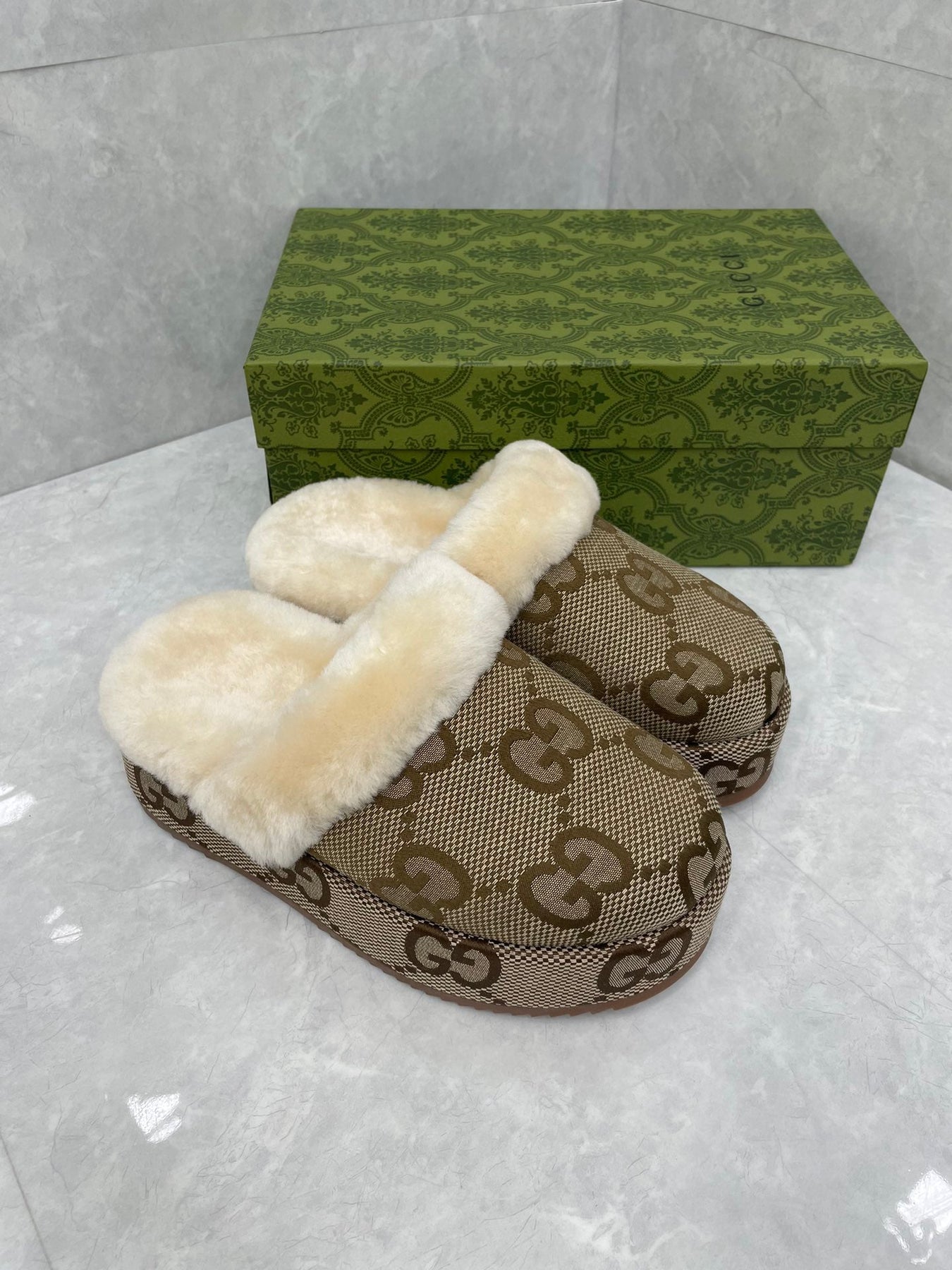 GG MULE IN PEANUT BROWN MONOGRAM JACQUARD FABRIC AND RABBIT FUR LINING