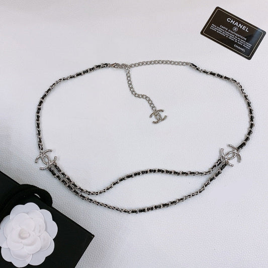 CHAIN BELT IN SILVER METAL INTERWOVEN WITH CALFSKIN STRAPS