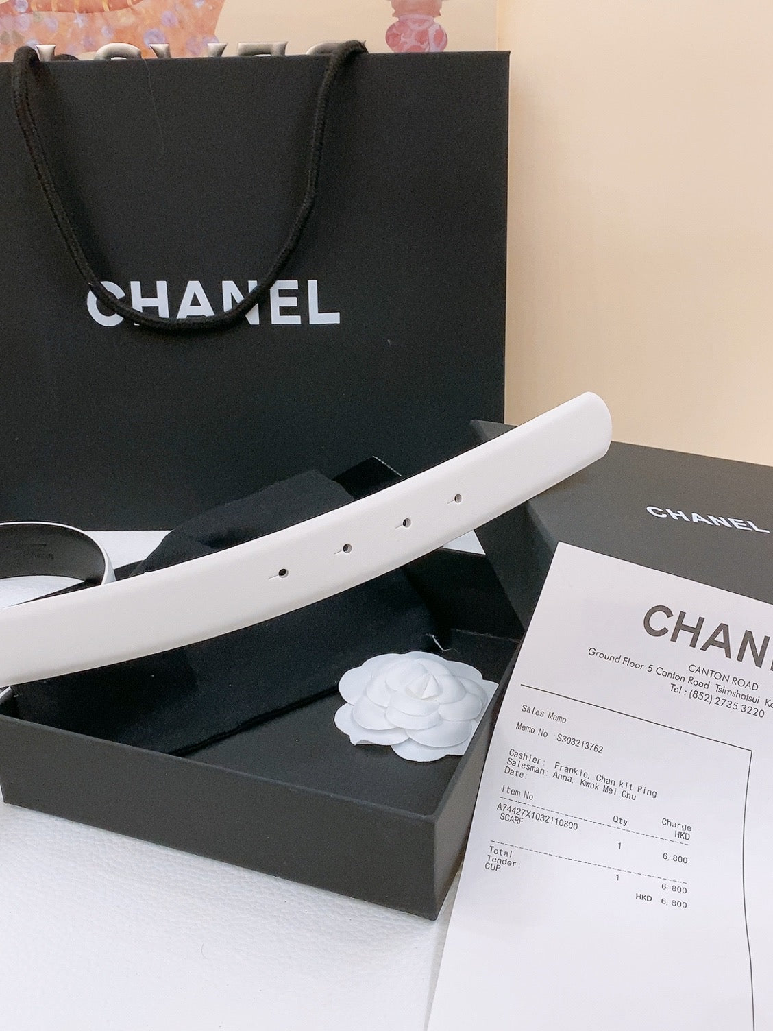 DOUBLE C BELT 30MM IN WHITE CALFSKIN SILVER BUCKLE EMBOSSED WHITE LOGO