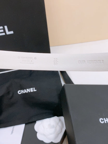 DOUBLE C BELT 20MM IN WHITE CALFSKIN WITH GOLD CHAIN INTERWOVEN BUCKLE