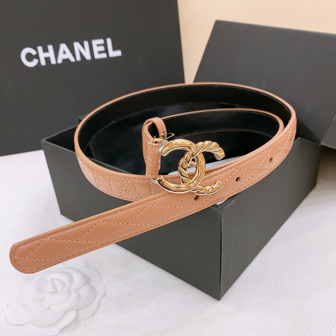 DOUBLE C BELT 20MM IN SAVANNA BROWN CALFSKIN WITH QUILTED STITCHING SPIRAL GOLD BUCKLE