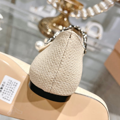 MARY JANE SANDAL CAP TOE BRIGHT CREAM SHEEPSKIN