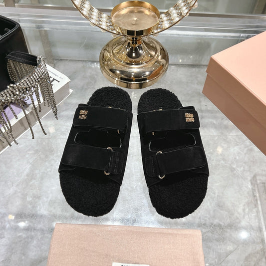SANDAL SLIDES IN BLACK SUEDE AND SHEARLING LINING