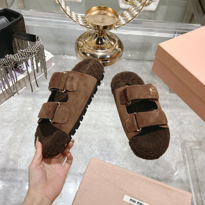 SANDAL SLIDES IN COCOA BROWN SUEDE AND SHEARLING LINING
