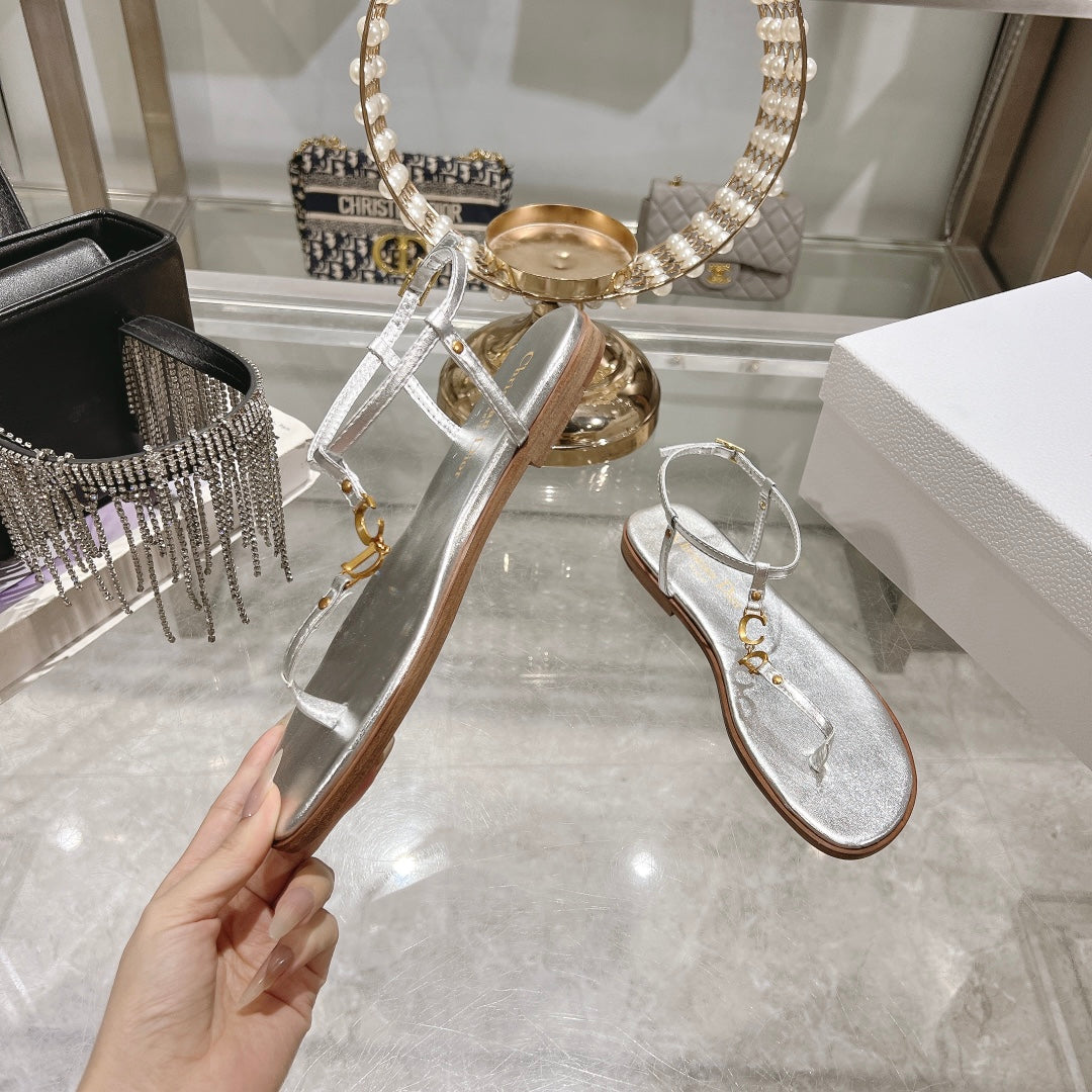 DIORIVIERA C'EST THONG SANDAL SILVER AQUAMARINA CALFSKIN