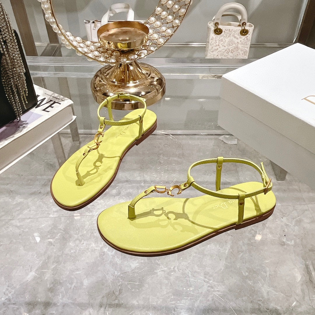 DIORIVIERA C'EST THONG SANDAL LEMON YELLOW AQUAMARINA CALFSKIN