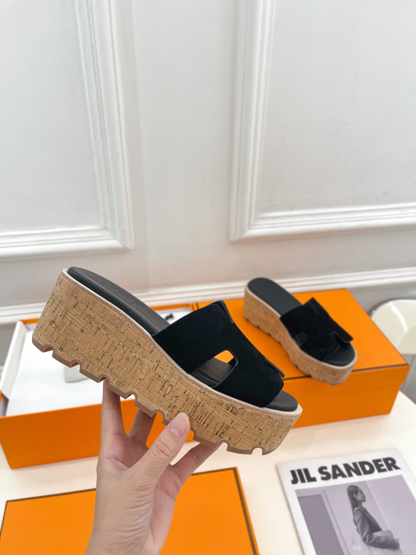 Eze 30 Sandal Black Suede