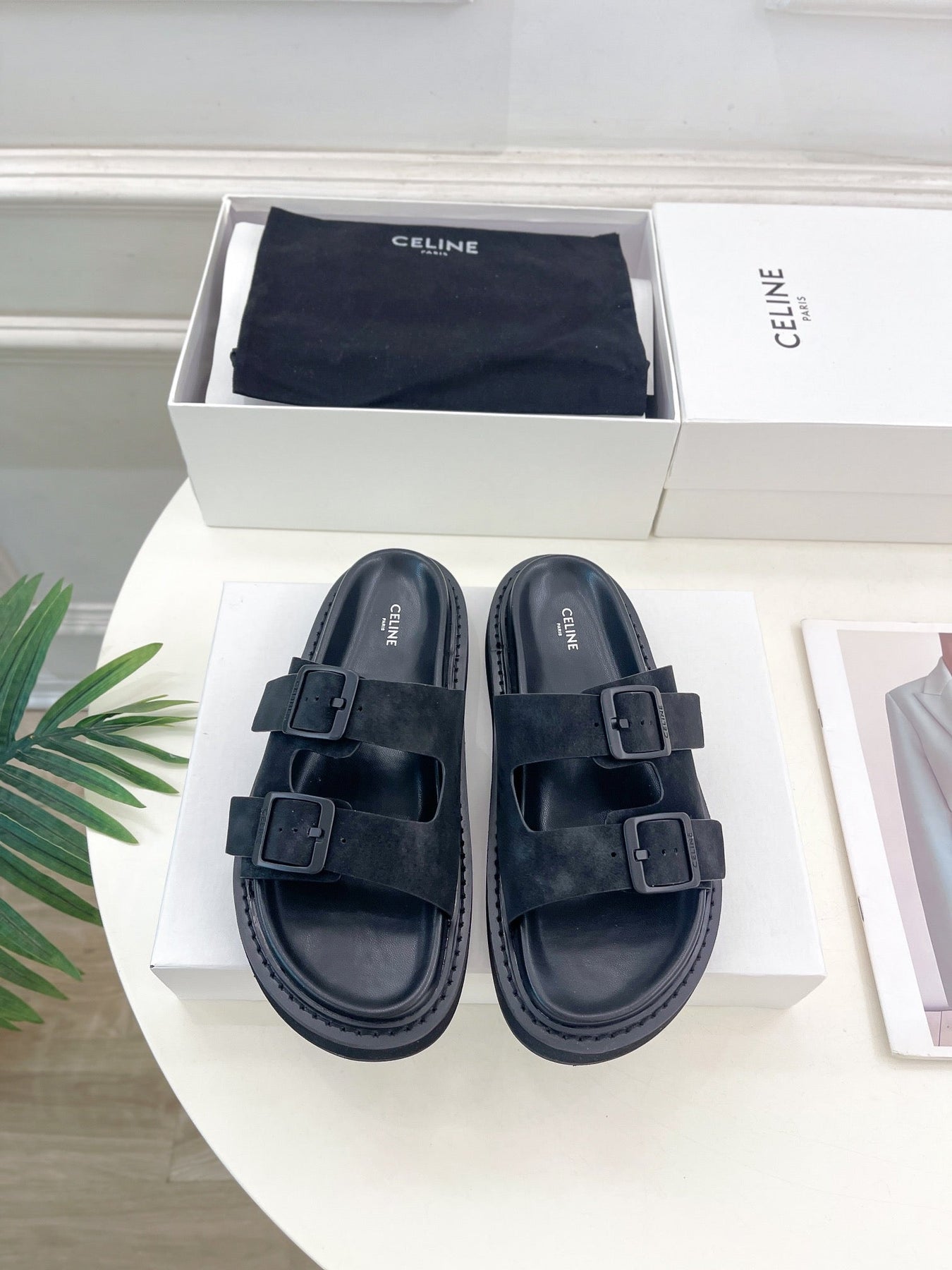 DAD SANDAL MULE IN BLACK SUEDE