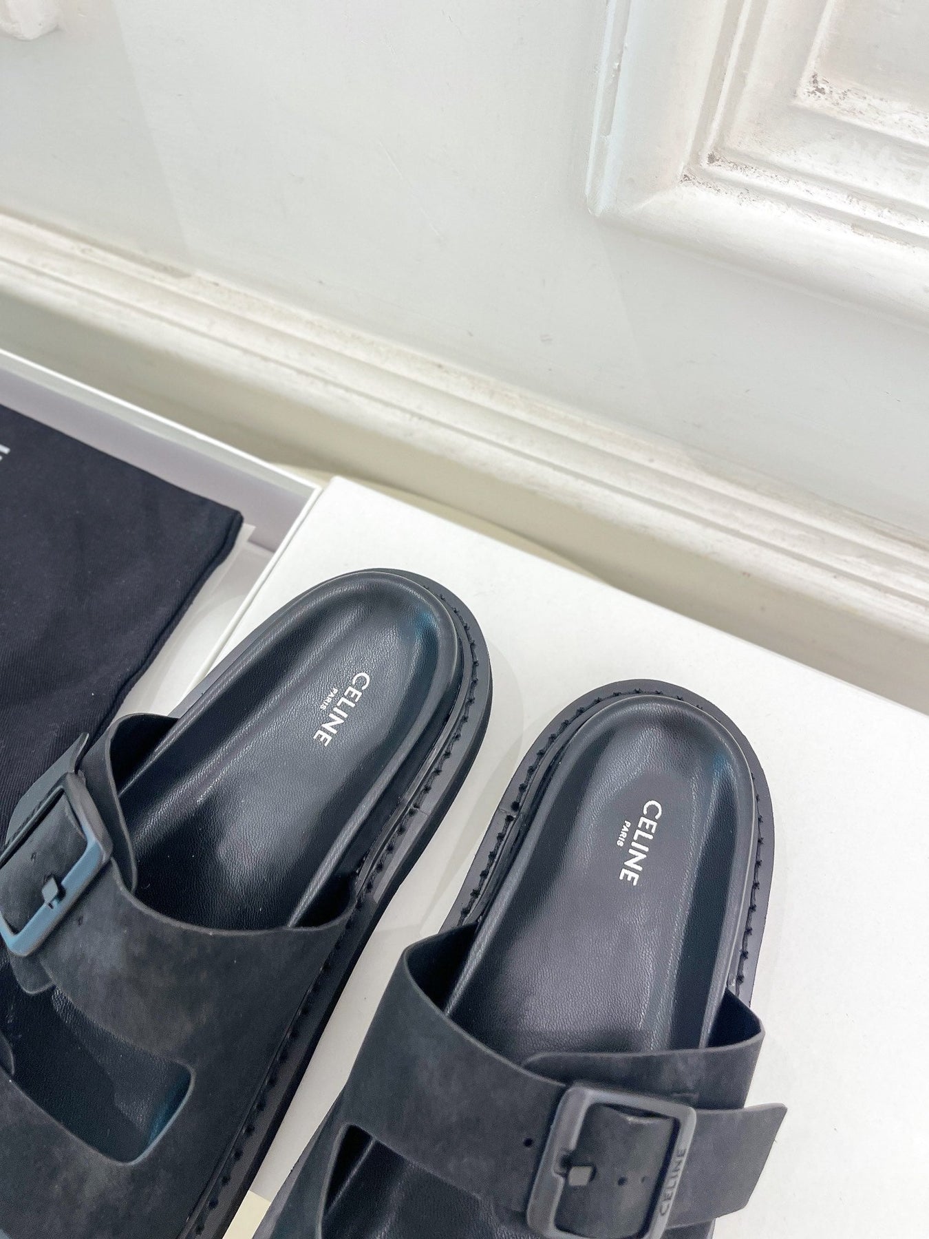 DAD SANDAL MULE IN BLACK SUEDE