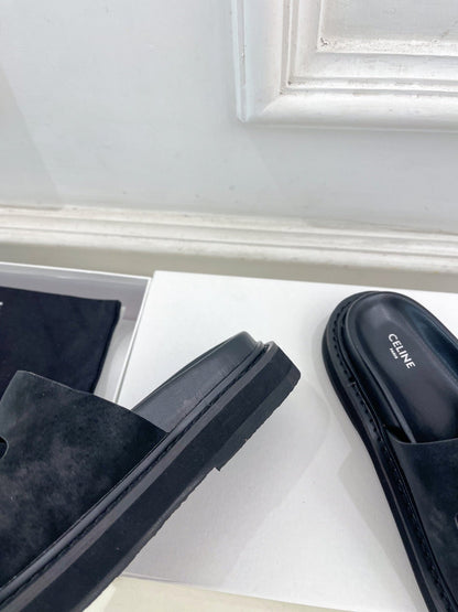 DAD SANDAL MULE IN BLACK SUEDE