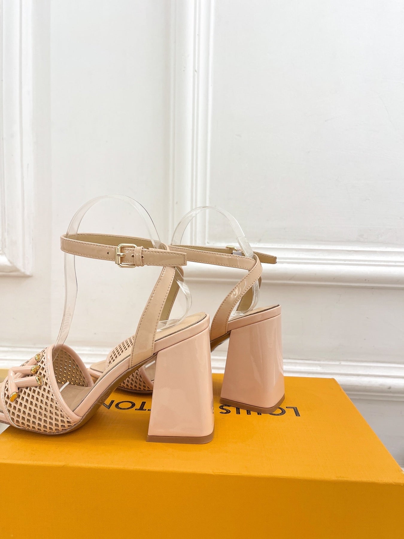 LV WOMEN HIGH SANDAL IN BEIGE CREAM CALFSKIN