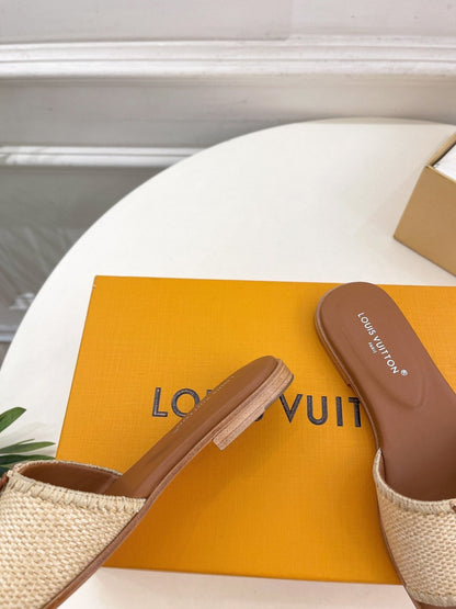 LV WOMEN CAPRI FLAT MULES IN CHOCOLATE BROWN LEATHER AND RAFFIA