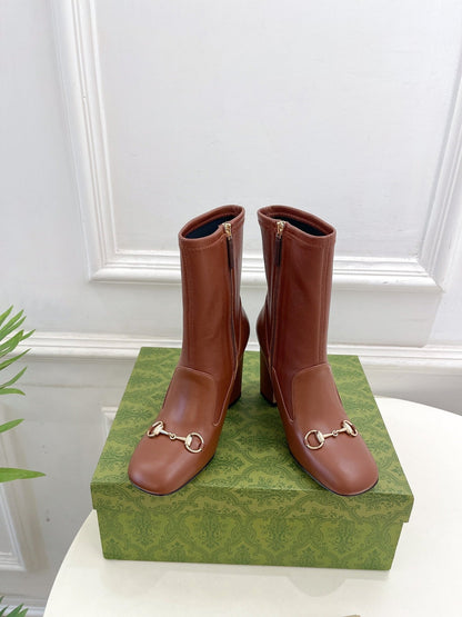HORSEBIT ANKLE BOOTS 9.5CM IN CINNAMON BROWN SHEEPSKIN