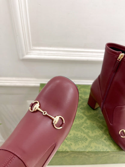 HORSEBIT ANKLE BOOTS 6.5CM IN BURGUNDY RED SHEEPSKIN